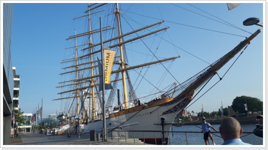 Schulschiff Deutschland in Bremerhaven